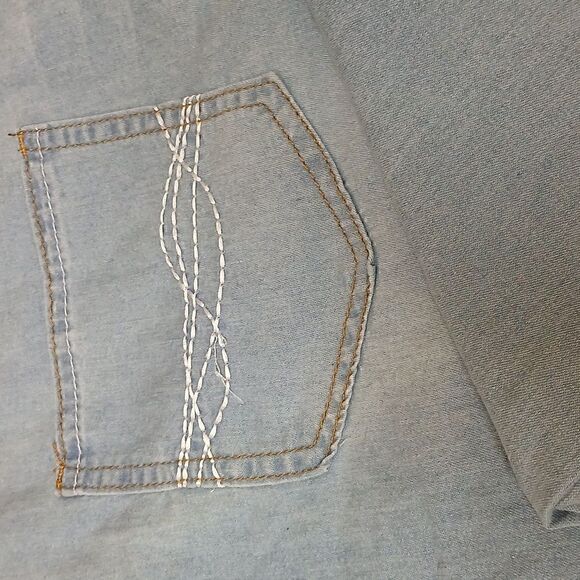 Women's 4X Stonewash Denim Blue Jeans - Picture 3 of 5